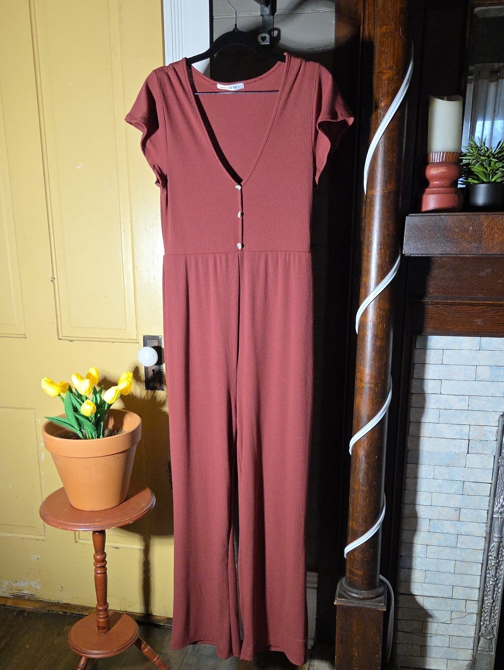 Ribbed V-Neck Short Sleeve Jumpsuit